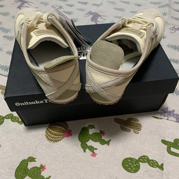 Onitsuka Tiger 1183C076-101 MEXICO 66 Beige Sports Shoes - Picture 3 of 6